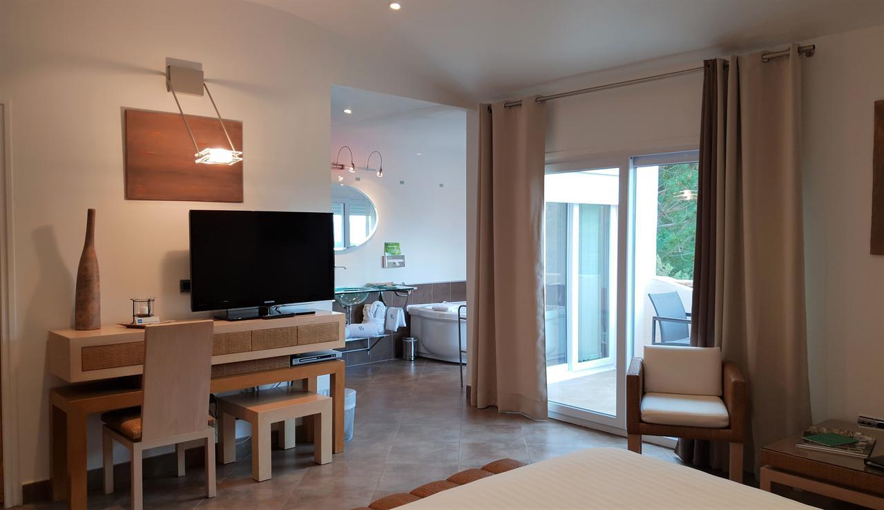 Private Hotel - Adult Only ปอร์โต-เวคคีโอ ภายนอก รูปภาพ