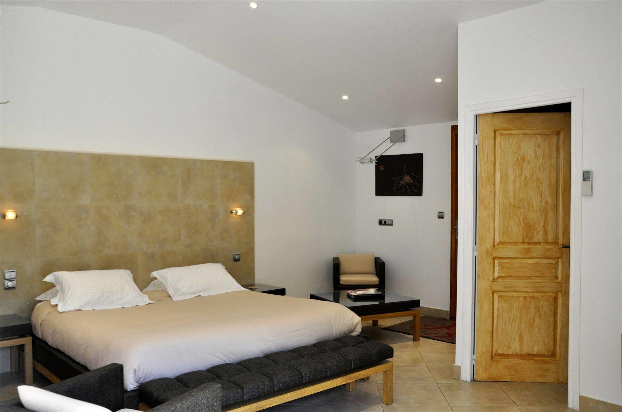 Private Hotel - Adult Only ปอร์โต-เวคคีโอ ภายนอก รูปภาพ